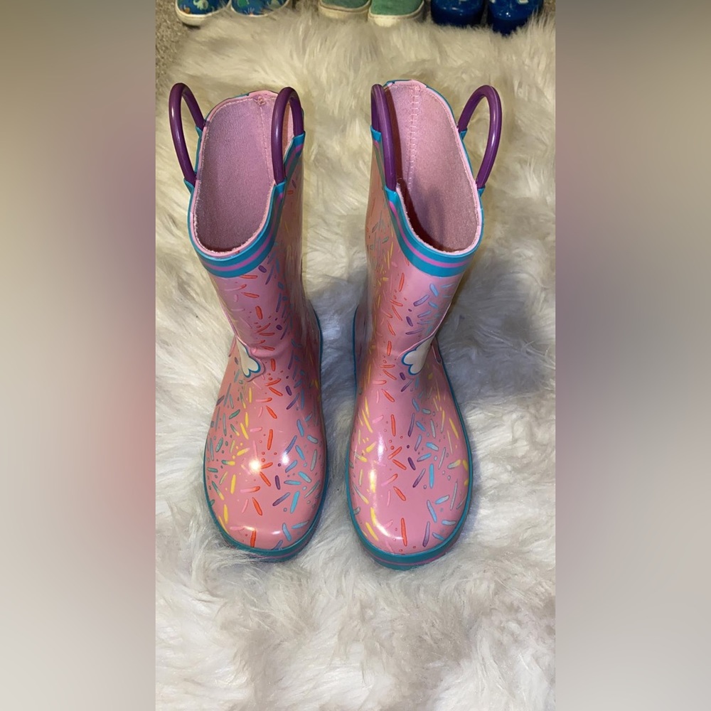 Pink W/ Blue Trolls Poppy Rain Boot used - Picture 5 of 7